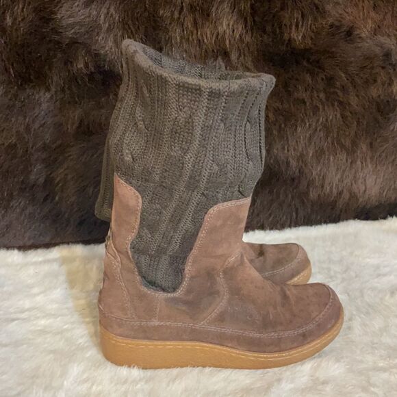 The North Face boots 7 (3537B) - Picture 3 of 9